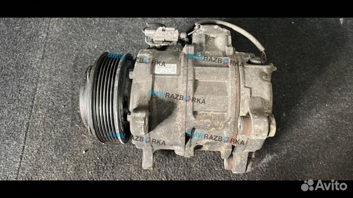 Компрессор кондиционера BMW 5 F07/F10/F11 2012