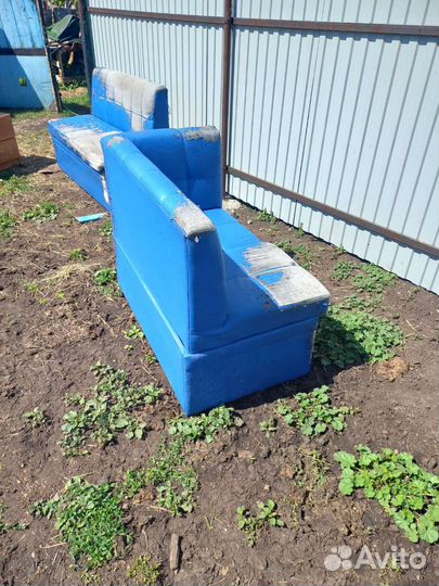 Диваный уголок