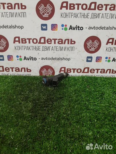 Форсунка топливная Opel Astra J 2010 0280158205