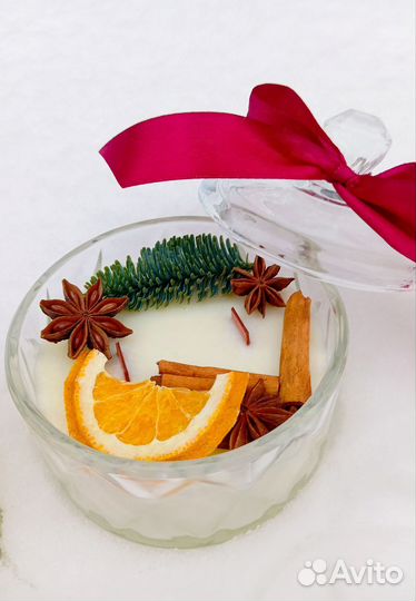 Новогодние свечи в стеклянных шкатулках