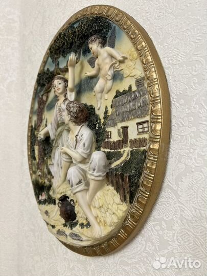 Настенное панно из бисквитного фарфора