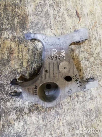 Рычаг задний правый Land Rover Discovery Sport