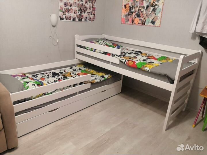 Кровать выдвижная двухъярусная модель 25