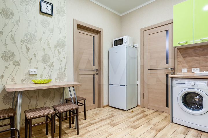 2-к. квартира, 40 м², 2/3 эт.