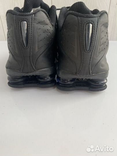 Кроссовки Nike Shox R4, 41, оригинал