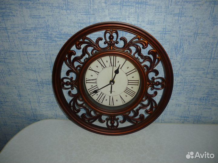 Часы настенные
