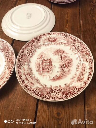 Тарелка с изображениями старой Англии