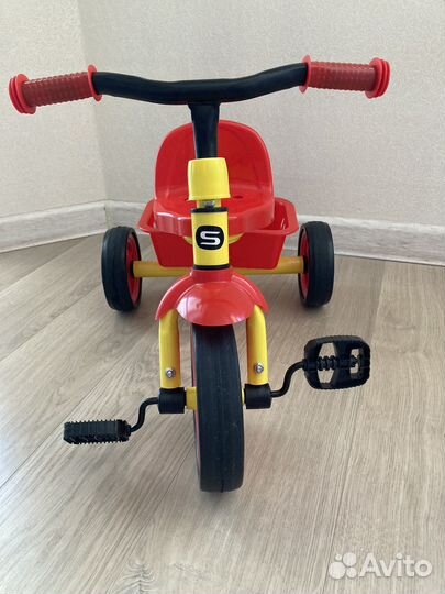 Детский трехколесный велосипед