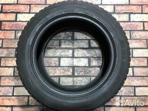 Bridgestone Blizzak DM-V1 235/60 R18