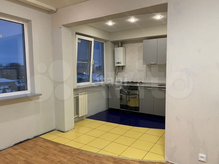 1-к. квартира, 30 м², 5/5 эт.