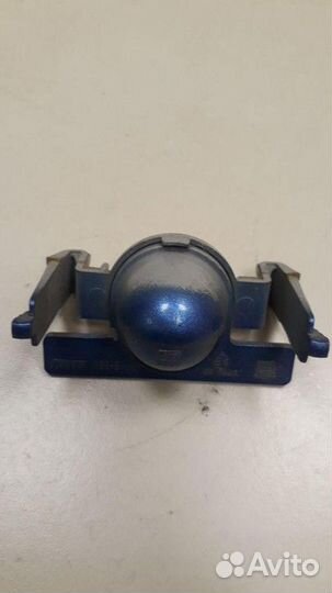 Фонарь подсветки номера правый Mazda 323