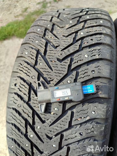 Nokian Tyres Hakkapeliitta 8 SUV 235/60 R18