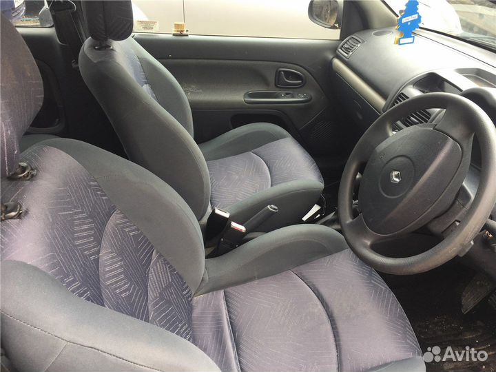 Разбор на запчасти Renault Clio