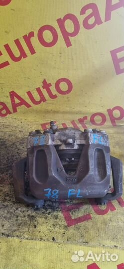 Суппорт тормозной передний левый Mercedes-Benz