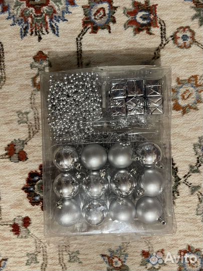 Набор елочных украшений