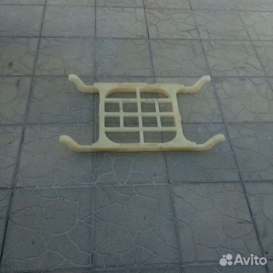 Полка на ванну