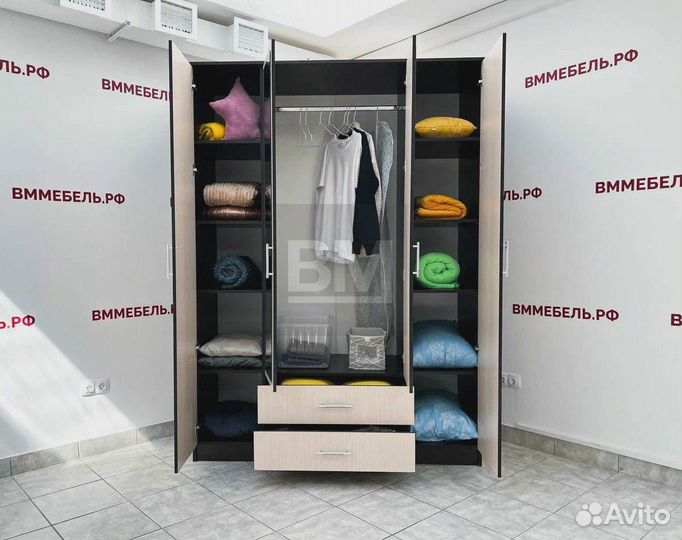 Шкаф новый с зеркалами в наличии