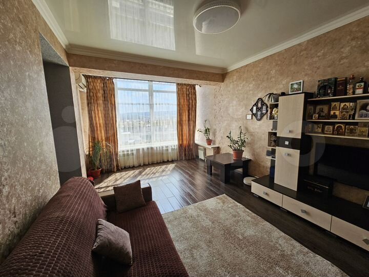 2-к. квартира, 58 м², 8/9 эт.