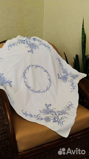 Скатерти чайные, винтаж Европа