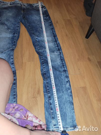 Джинсы женские Guess 46