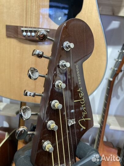 Гитара Fender Redondo Player