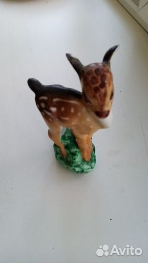 Продаю фарфоровую фигурку 