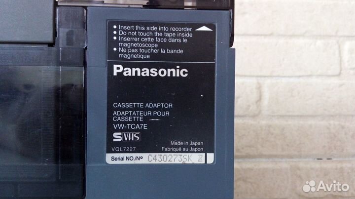 Panasonic кассетный адаптер VHS-C - VHS
