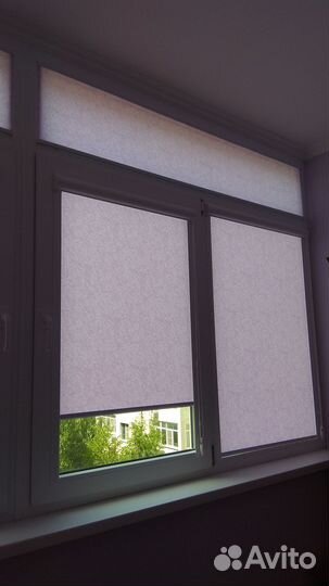 Рулонные шторы шелк сиреневый