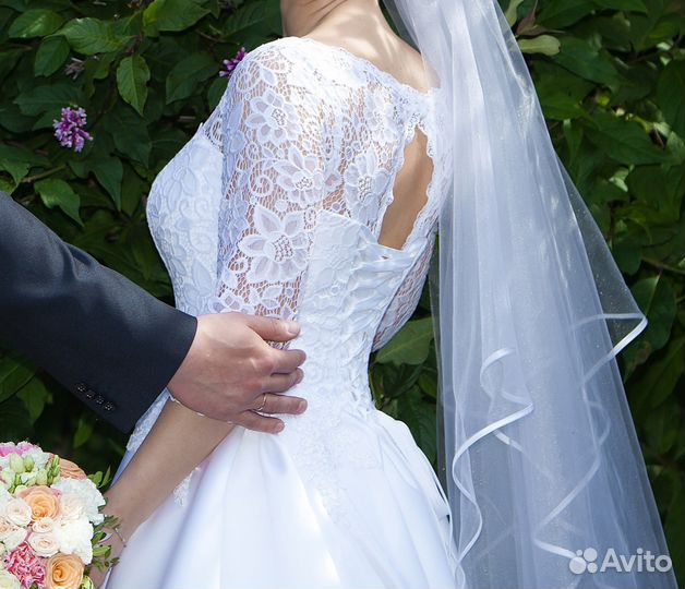 Свадебное платье