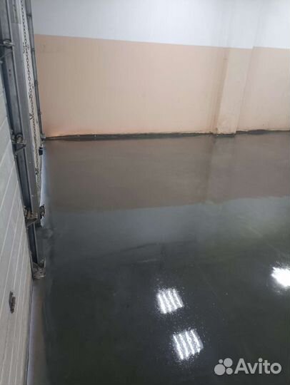 Промышленные бетонные с топпингом полы