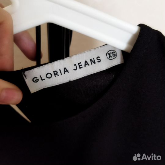 Футболка укороченная