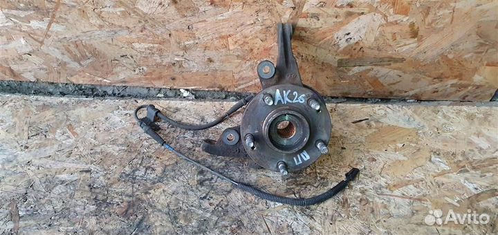 Кулак поворотный передний правый Hyundai i30 2007