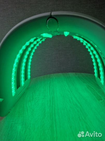 LED лампа (аппарат для светотерапии)