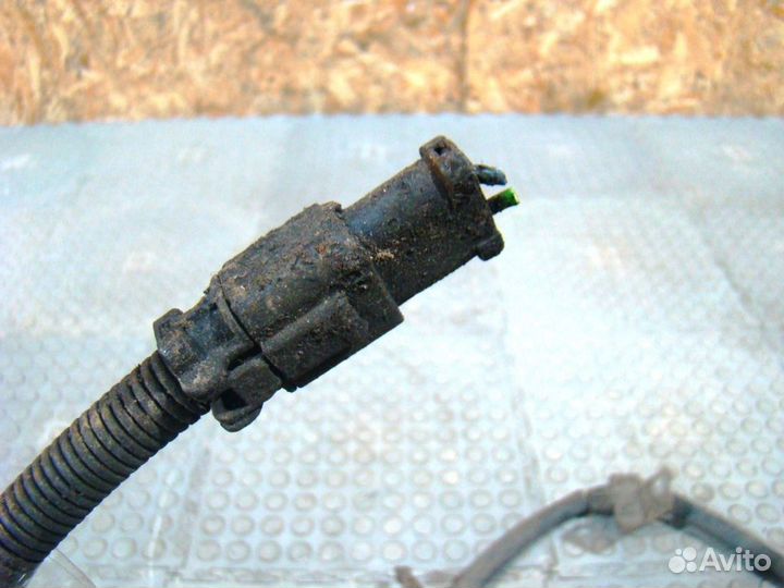 Qashqai J11 Проводка суппорта заднего правого