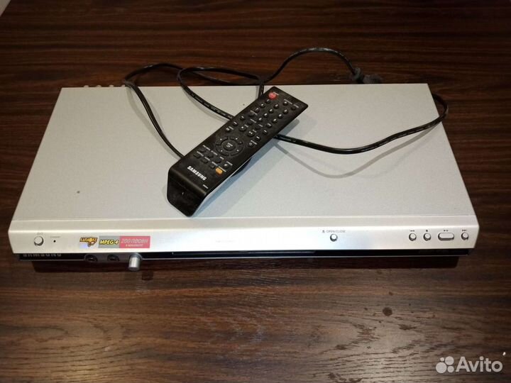 Продам DVD плеер Samsung