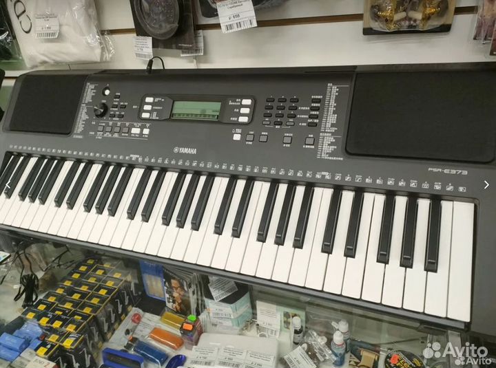 Синтезатор Yamaha PSR-E373