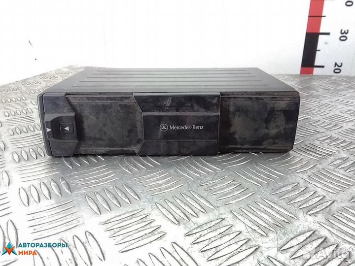 CD-чейнджер Mercedes-Benz S-Класс W220 2001