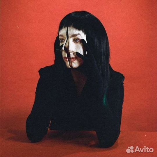 Allie X - Girl With No Face (Mustard Vinyl) (1 LP)