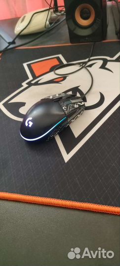 Logitech g102