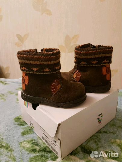 Сапожки первые шажки