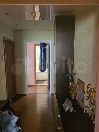 2-к. квартира, 51 м², 1/10 эт.