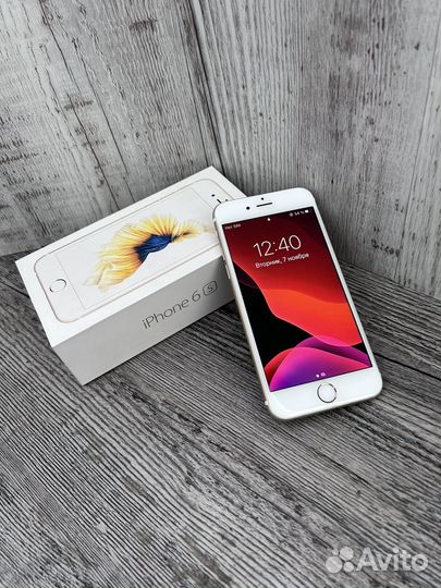 iPhone 6S, 32 ГБ