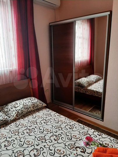 Гостиница, 300 м²