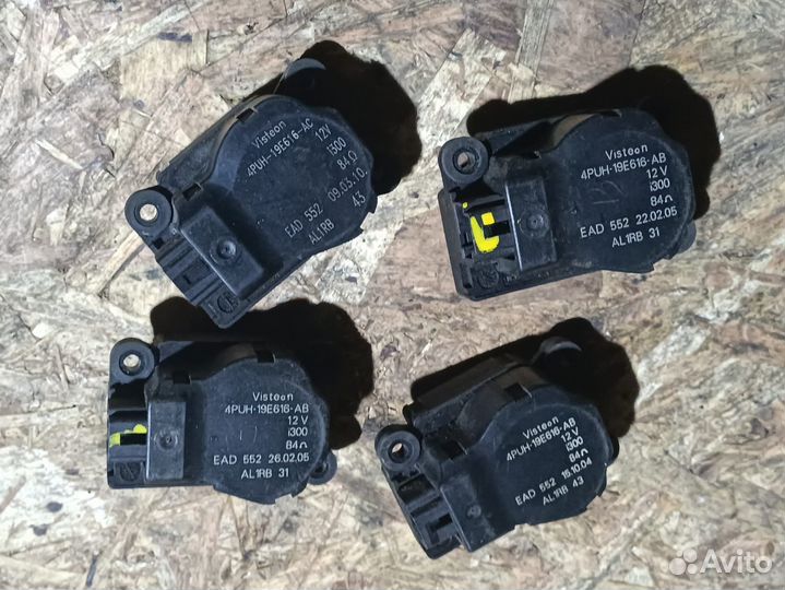 Моторчик заслонки печки Peugeot 407 2.0