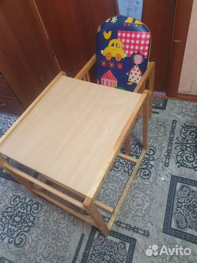 Детский столик и стульчик