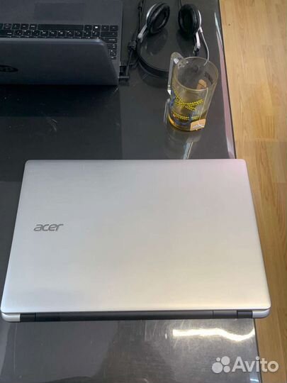 Acer V3-572G, Игровой ноутбук core I5 5200/8gb