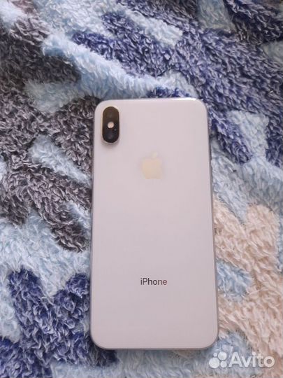 Телефон iPhone 10