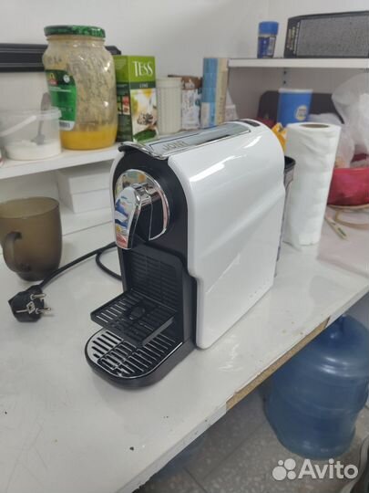 Капсульная кофемашина nespresso jonr KM-C0518