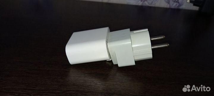 Зарядное устройство