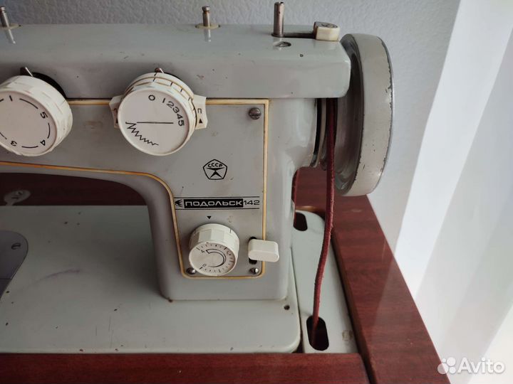 Швейная машинка подольск 142